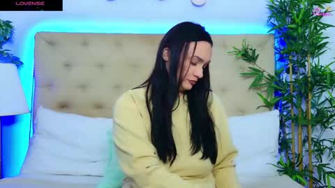 daliyaa_ online show from 02.23.26