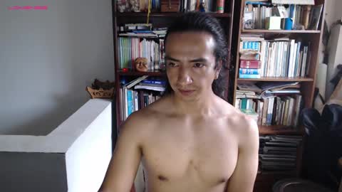 Snapshot of daliygala chatting on 01.03.25 JamesDali online show from 01.03.25