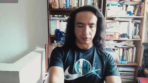 Snapshot of daliygala chatting on 10.13.25 JamesDali online show from 10.13.25