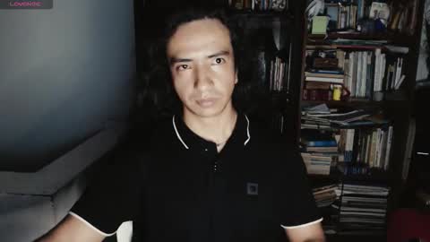 Snapshot of daliygala chatting on 10.19.25 JamesDali online show from 10.19.25