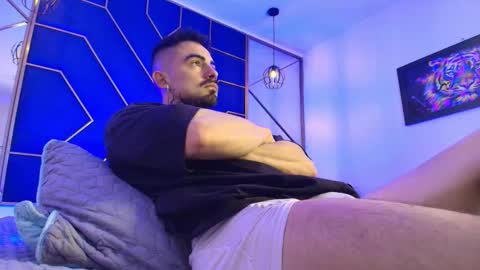 Snapshot of dallas_whitee chatting on 03.03.26 Dallas whitee online show from 03.03.26