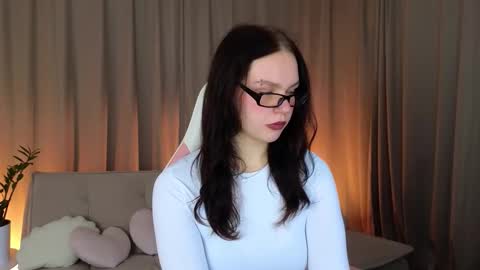 Snapshot of dallasdarby chatting on 10.09.25 Dallas online show from 10.09.25