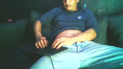 Snapshot of dallaslove23 chatting on 11.14.25 dallaslove23 online show from 11.14.25