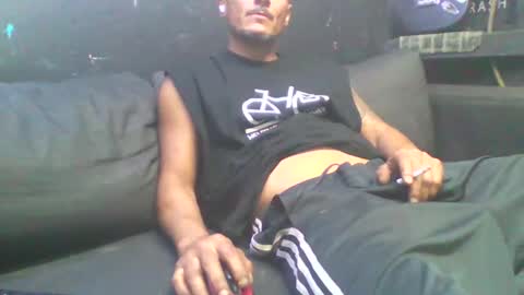 Snapshot of dallaslove23 chatting on 11.24.25 dallaslove23 online show from 11.24.25