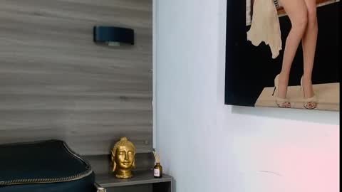         online show from 03.04.25