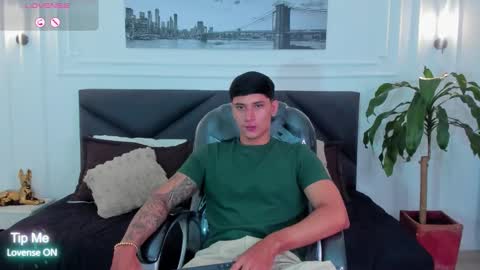 DAMIAN online show from 11.10.25