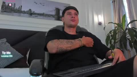 DAMIAN online show from 04.04.26