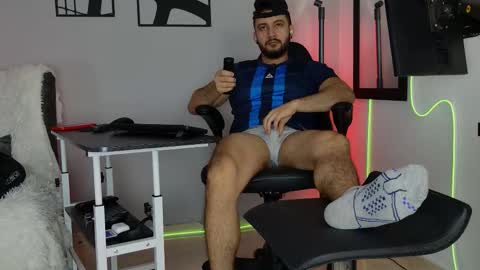 Jaxon online show from 02.12.26