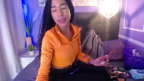 Snapshot of damian_n_lissa chatting on 11.16.25 damian_n_lissa online show from 11.16.25