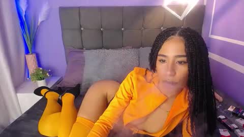 Snapshot of damian_n_lissa chatting on 11.18.25 damian_n_lissa online show from 11.18.25