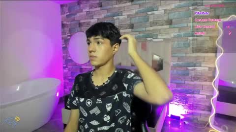 Snapshot of damian_tay chatting on 05.14.26 damian_tay online show from 05.14.26
