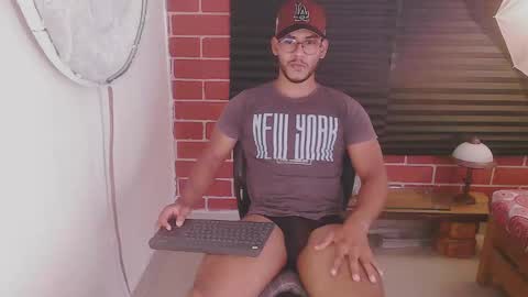 instagram damiannreed. online show from 01.15.25