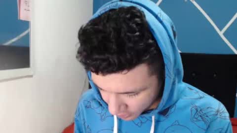 damiansexyboy69 online show from 11.20.25