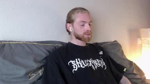 Snapshot of damien_diamond chatting on 10.05.25 damien_diamond online show from 10.05.25