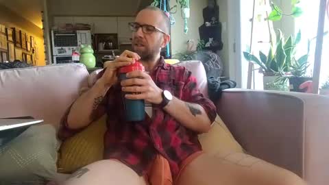 Snapshot of damien_mace chatting on 02.23.25 damien_mace online show from 02.23.25