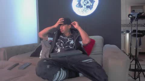 INSTAGRAM  DAMMIANMILLEROFICIAL online show from 04.05.26