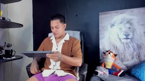 Snapshot of damon_storm chatting on 03.03.26 DAMON online show from 03.03.26