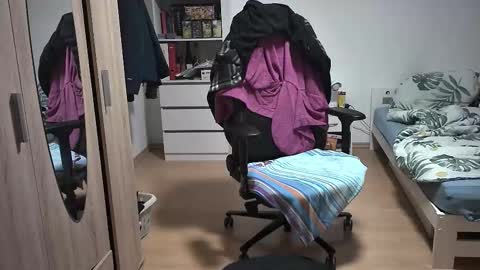 King Dan online show from 11.18.25