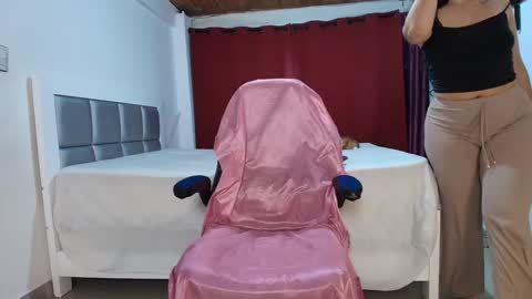 Snapshot of dana_777 chatting on 09.26.25 Dayana online show from 09.26.25