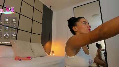 D A N A  online show from 09.27.25