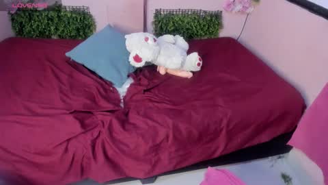 I am Dana  Check mi profile online show from 12.19.25