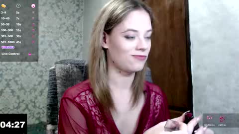 Dana SmileX online show from 11.27.25