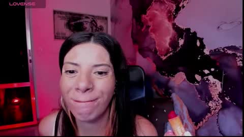 Danaa Rey online show from 12.02.25