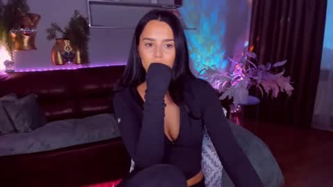 DanaMiers online show from 04.18.26