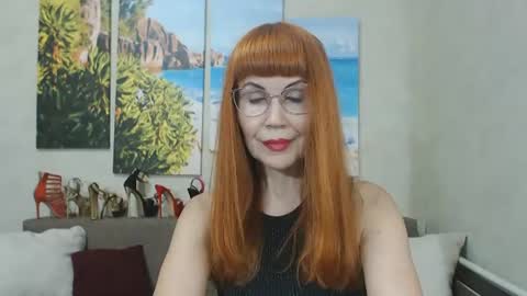 Snapshot of danceglory chatting on 07.16.26 Danceglory online show from 07.16.26