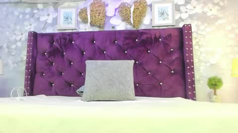 Daniela online show from 03.04.26