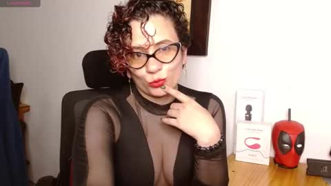 Snapshot of daneshka_naughty chatting on 12.12.24 DANESHKA online show from 12.12.24