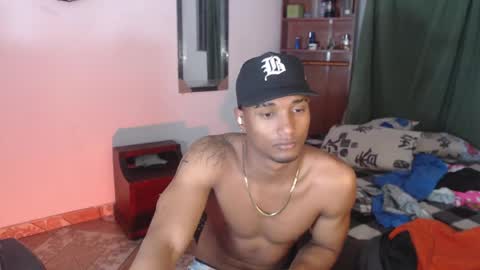 Snapshot of dani_brown19 chatting on 05.06.26 dani_brown19 online show from 05.06.26