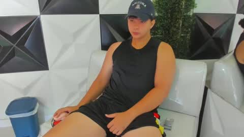 dani_cumboy online show from 11.14.25