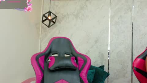 dani_lue online show from 04.04.26