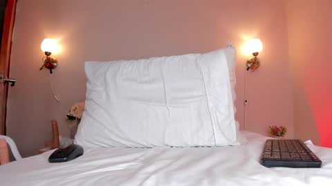 Snapshot of dani_skinny_ chatting on 02.26.25 Hi I am Dani online show from 02.26.25