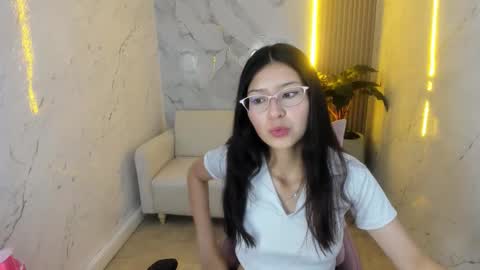 Snapshot of dani_tf chatting on 02.13.26 dani_tf online show from 02.13.26