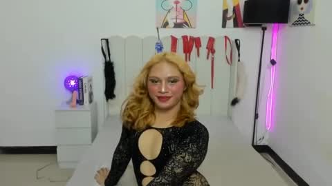 Snapshot of danica_riches chatting on 07.22.26 Hello Everyone We are Danica Mia online show from 07.22.26