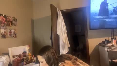 Dani Dragon online show from 12.24.24