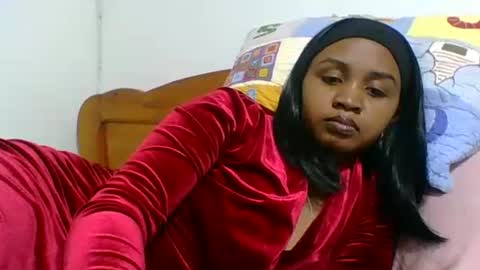 danie80704 online show from 09.28.25