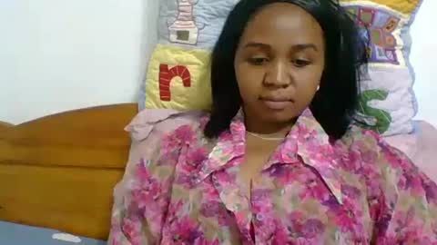 danie80704 online show from 10.02.25