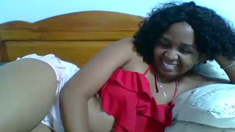 danie80704 online show from 11.14.25