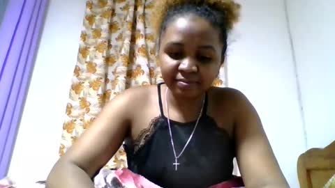 danie80704 online show from 12.05.25