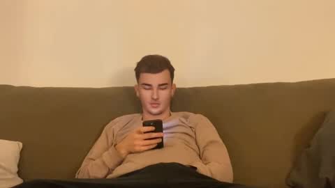 Snapshot of daniel200002 chatting on 12.08.24 daniel200002 online show from 12.08.24