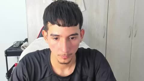 Snapshot of daniel_443 chatting on 09.11.25 DANIEL online show from 09.11.25