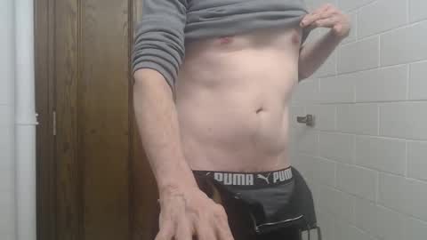 Snapshot of daniel_brook chatting on 11.24.25 Daniel Brook online show from 11.24.25