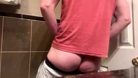 Snapshot of daniel_brook chatting on 12.05.25 Daniel Brook online show from 12.05.25