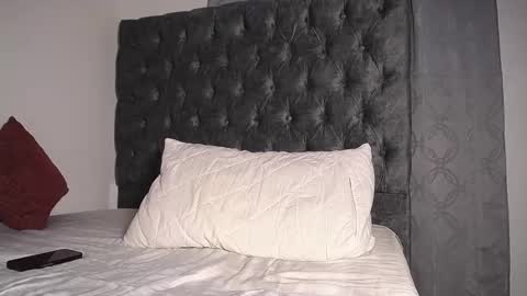 Daniel Sherlock online show from 03.04.25