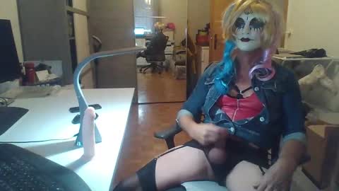 newcumer online show from 12.10.24