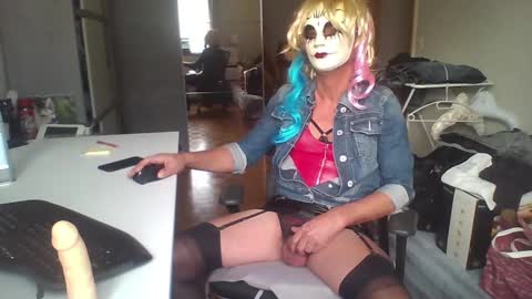 newcumer online show from 01.09.25