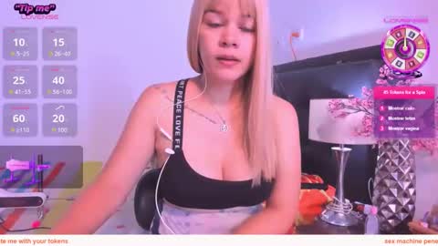 daniela online show from 04.25.26